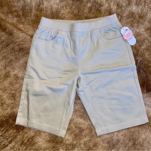 Girls Wonder Nation pull on uniform shorts